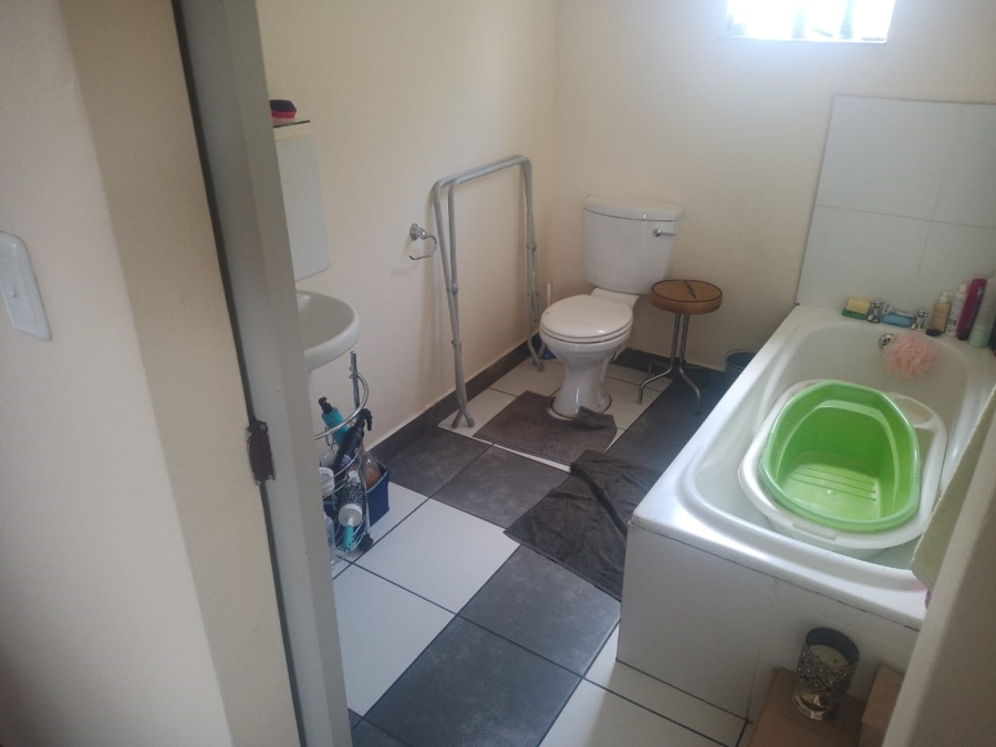 To Let 3 Bedroom Property for Rent in Quaggafontein Free State